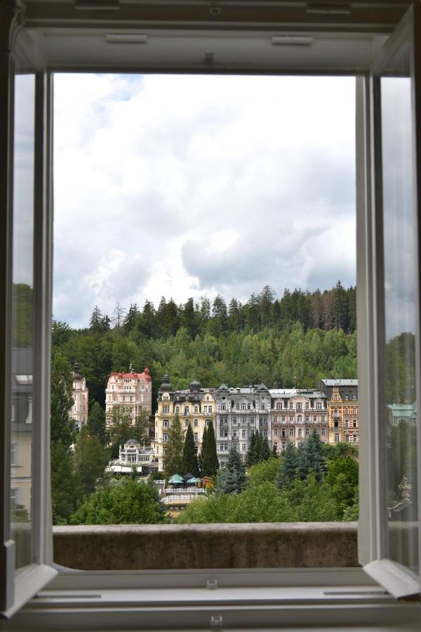 Kolonada Luxury 3 Bedroom Apartment Manes Mariánské Lázně Εξωτερικό φωτογραφία